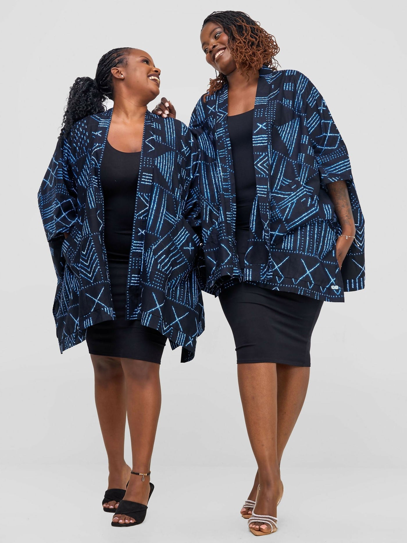 Izulu Magnum 2 Short Kimono - Navy Blue Print - Shopzetu