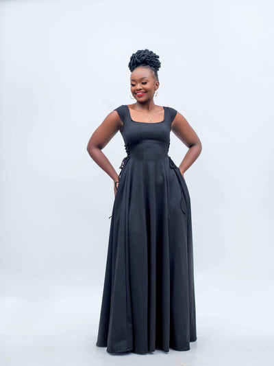 Plainchic Bellah Maxi Dress - Black