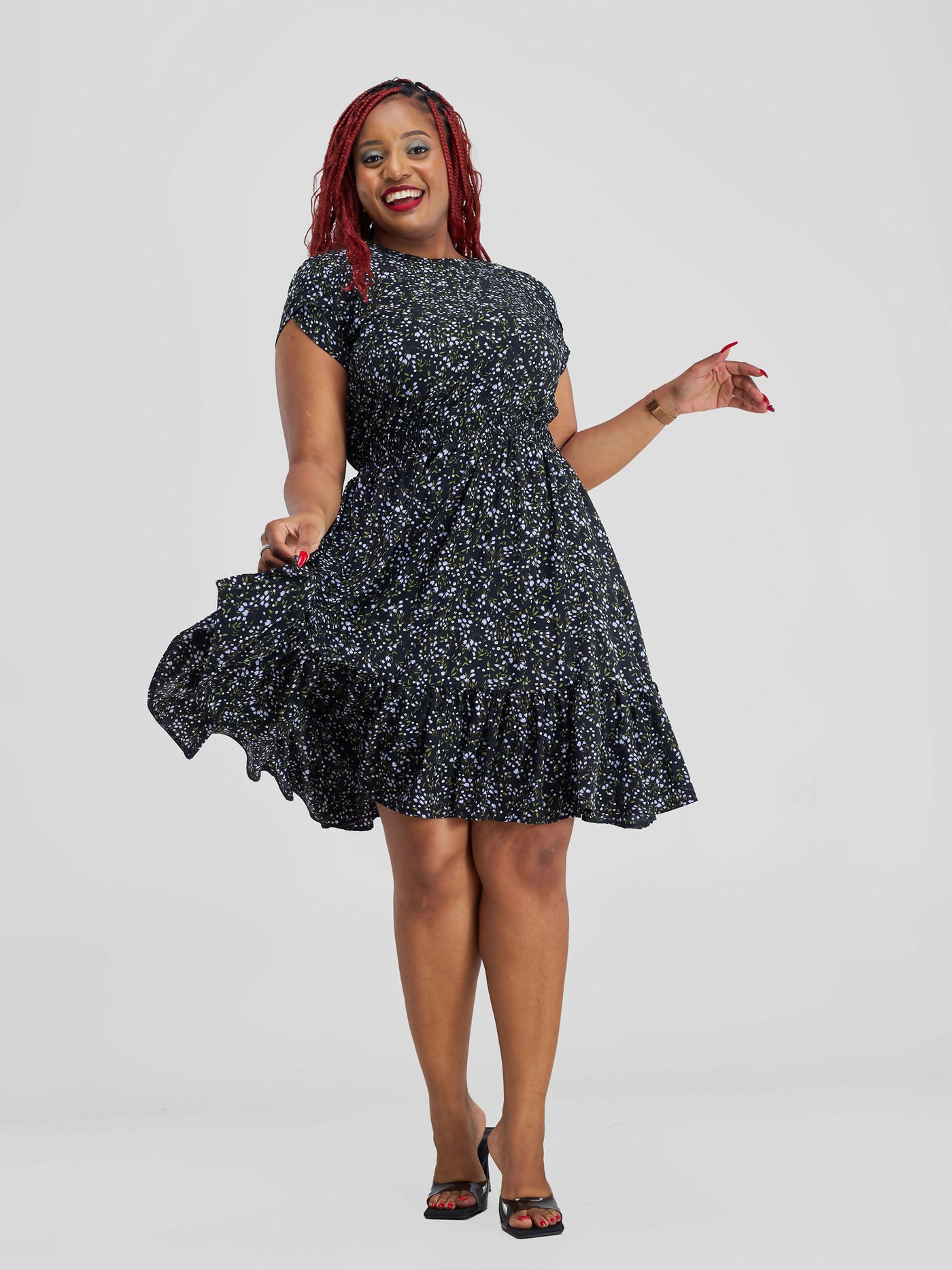 Elsie Glamour Ivy Floral Dress - Black Floral Print