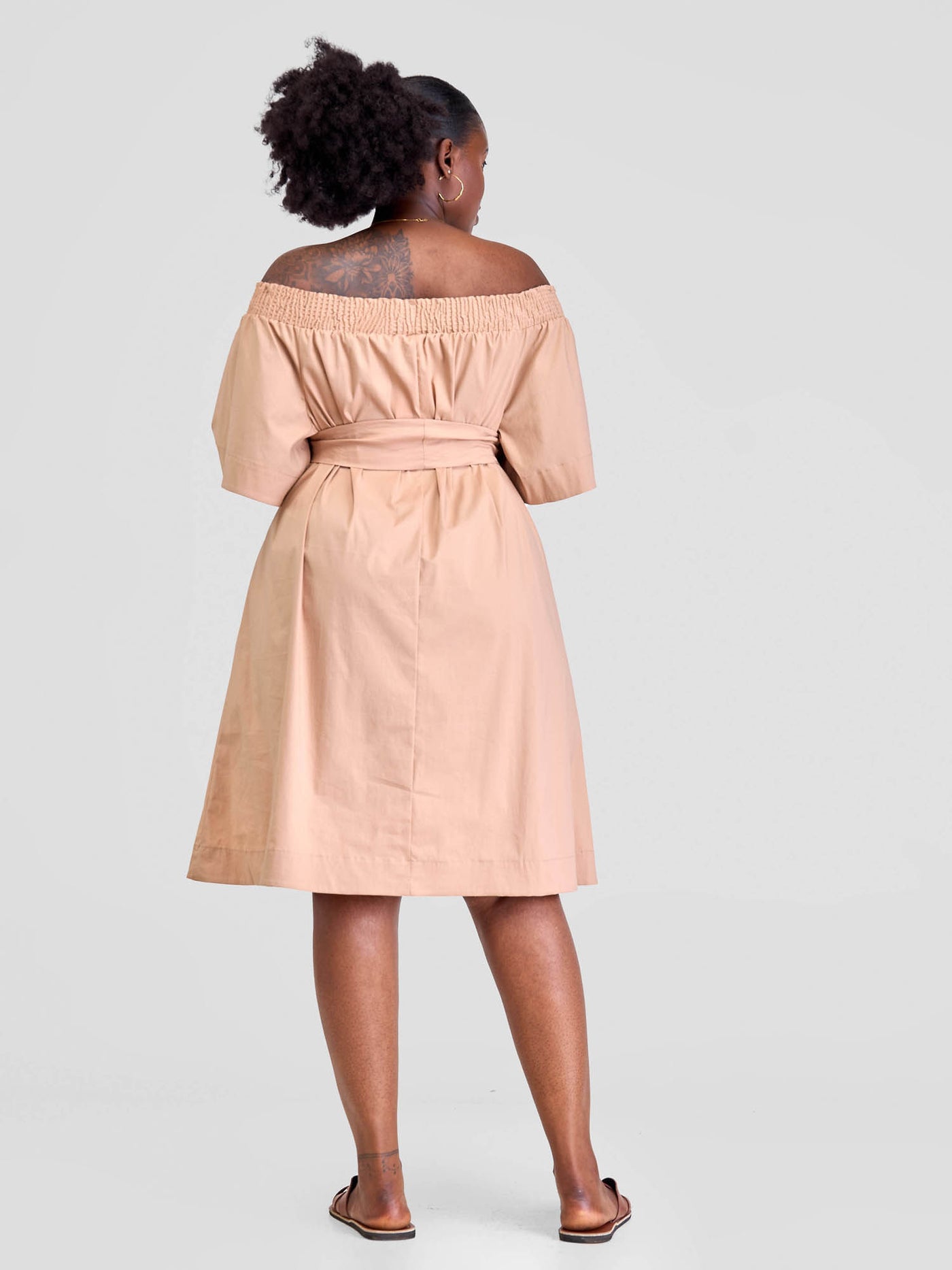 Safari Zene Off Shoulder Dress - Taupe