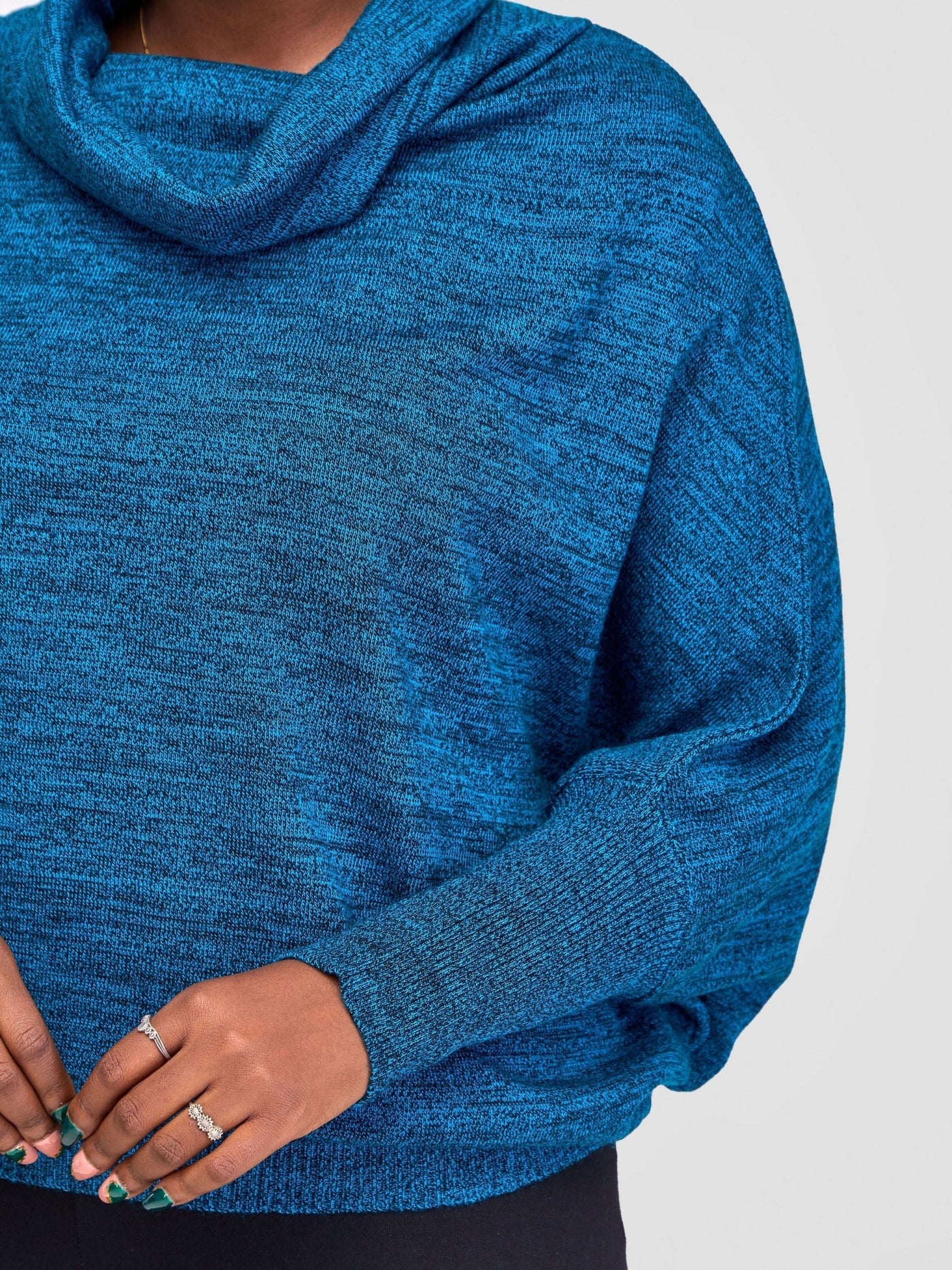 Vivo Basic Short Dolman Sweater - Blue / Black - Shopzetu