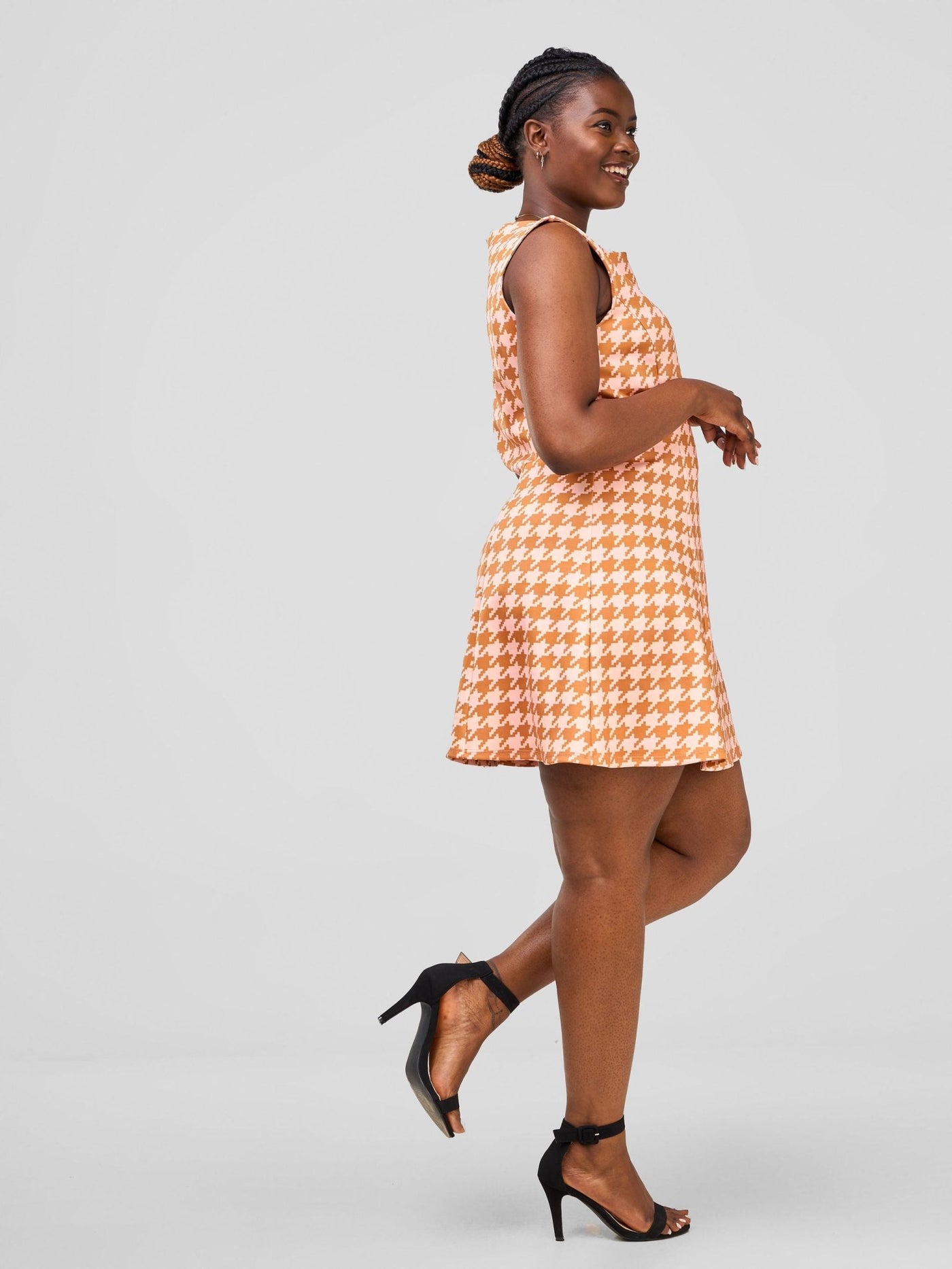 Zoya Sitawi A-line Mini Dress - Pink / Nude Abstract Print - Shopzetu