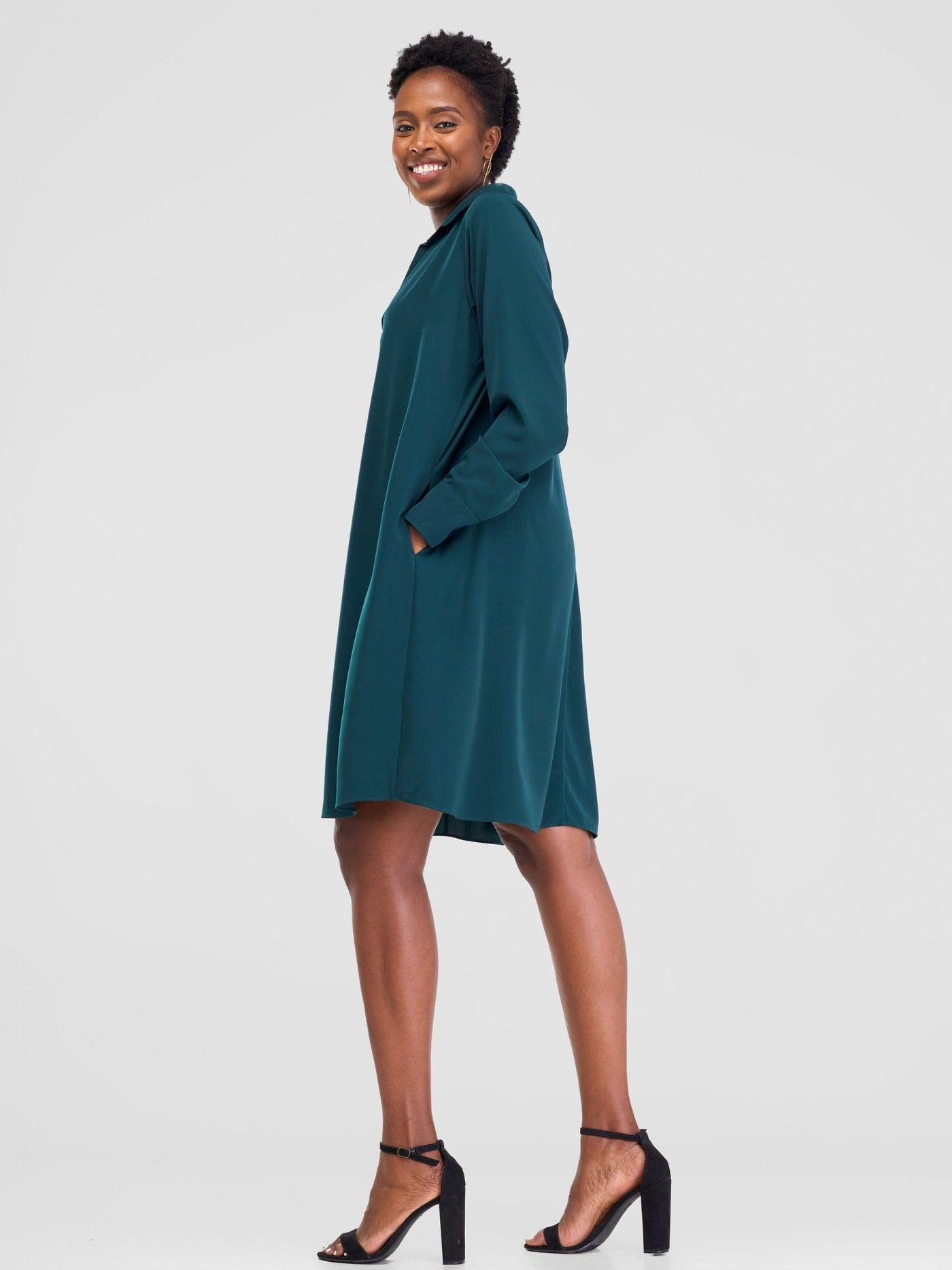 Vivo Yumi Long Sleeve Tent Shirt Dress - Dark Green - Shopzetu