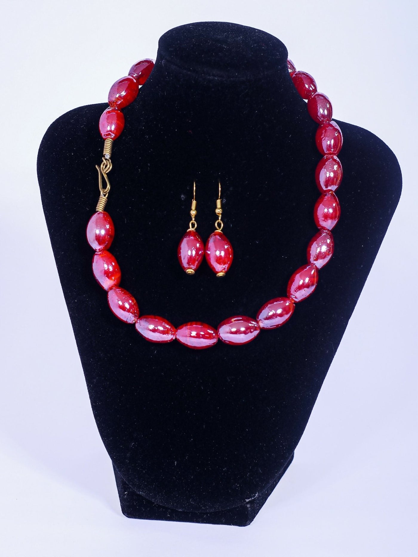 Klewisia Closet Shiny Pearls Necklace - Red - Shopzetu