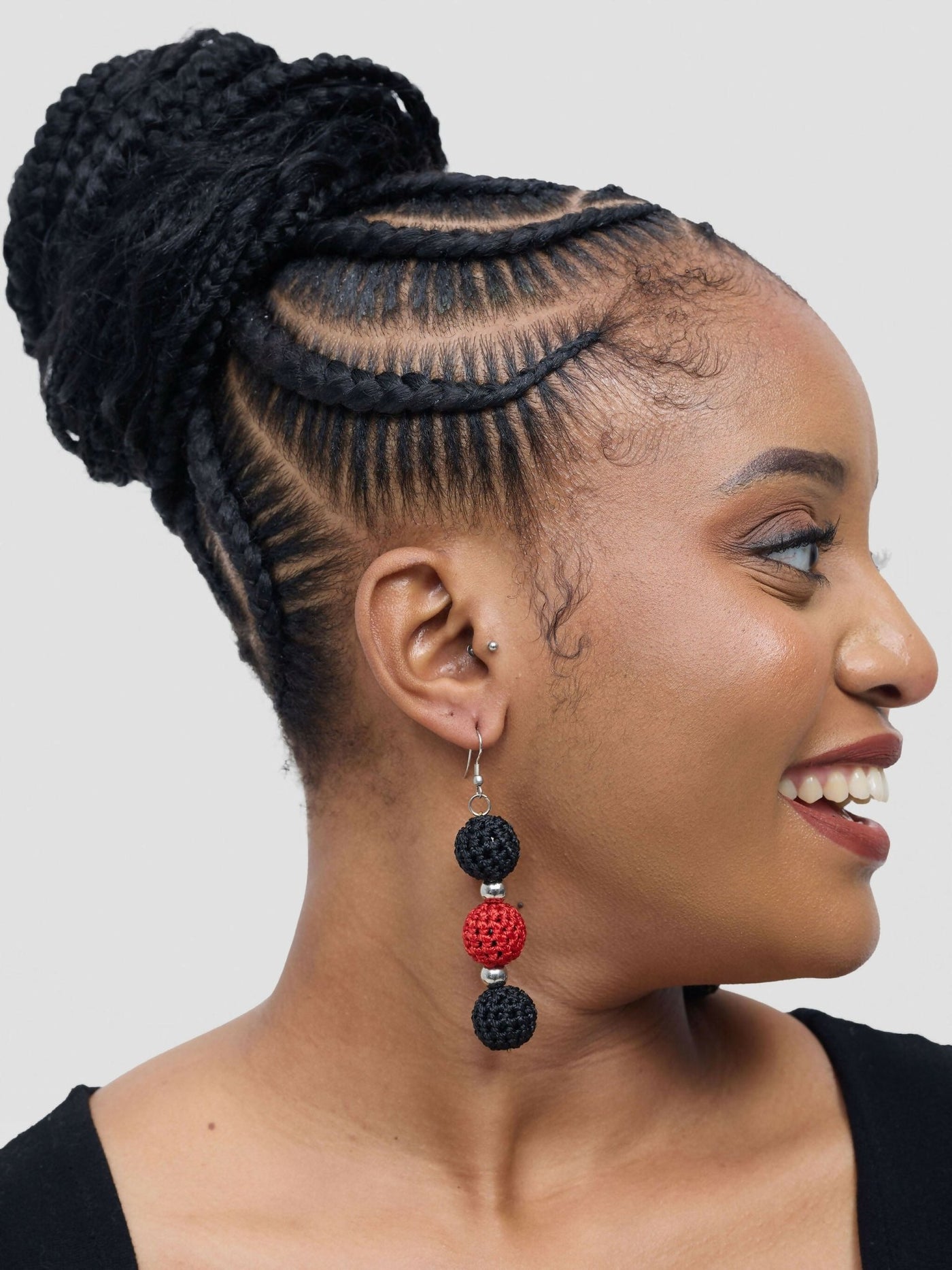 Ball Earring - Black / Red - Shopzetu