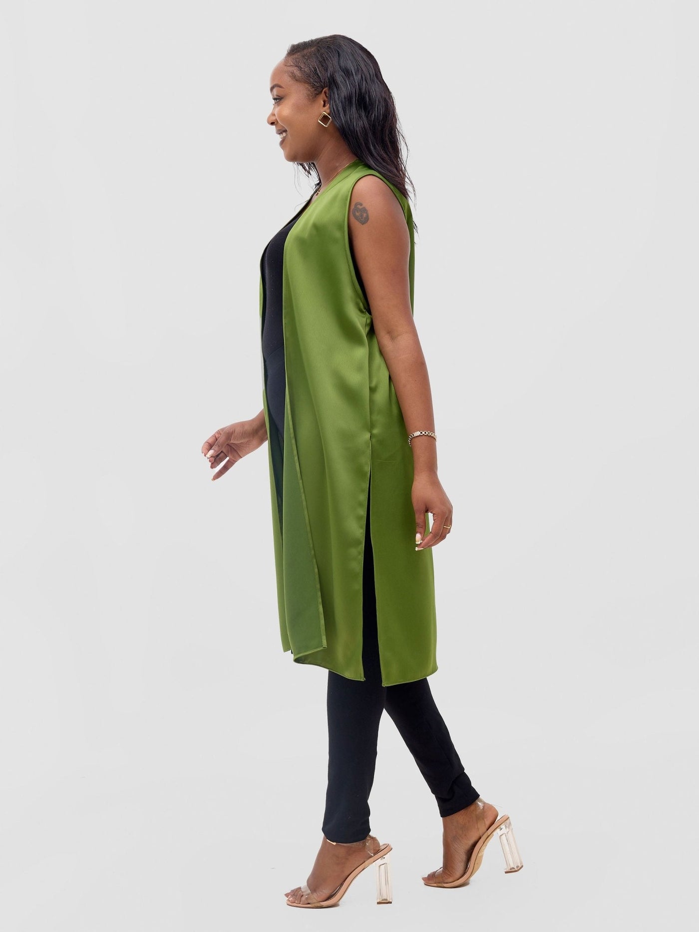 Vivo Meli Sleeveless Coat - Olive - Shopzetu