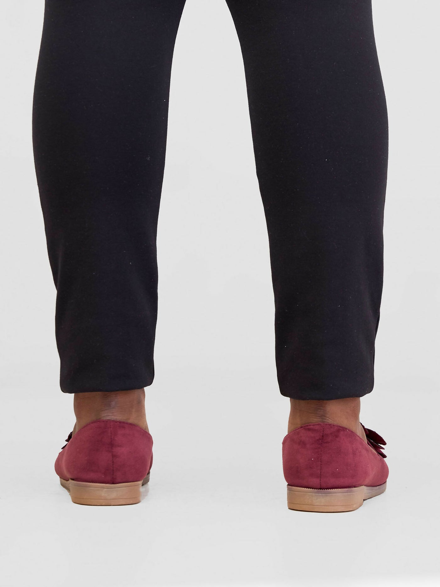 Be Unique Timeless Flowerhead Loafers - Maroon