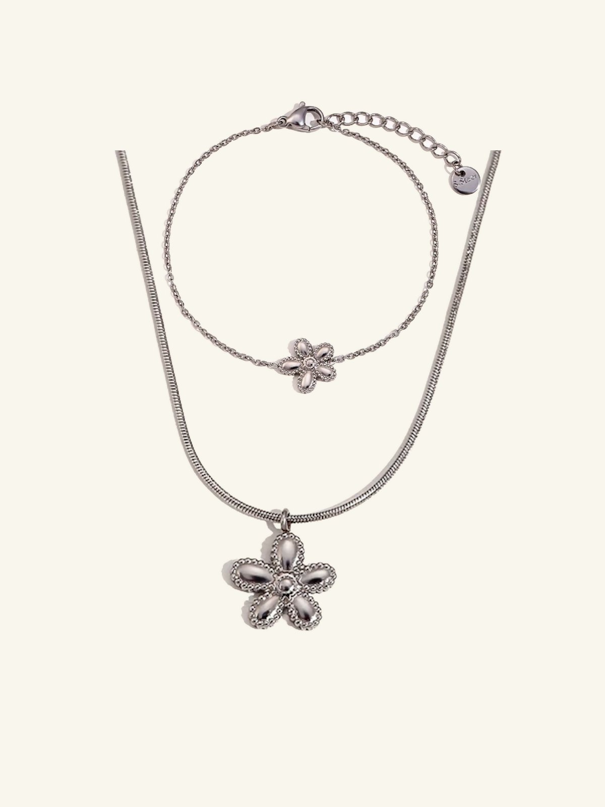 Her Essence Non Tarnish Dalia Set Necklace - Silver - Shopzetu