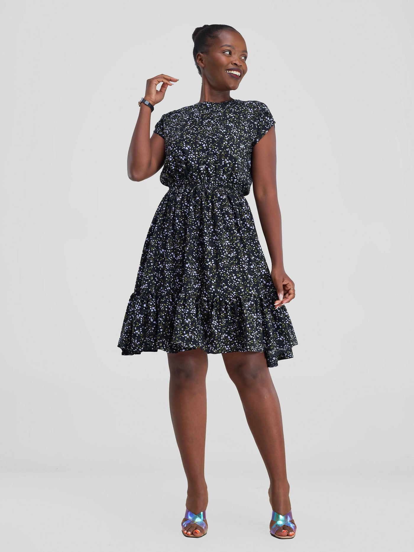 Elsie Glamour Ivy Floral Dress - Black Floral Print