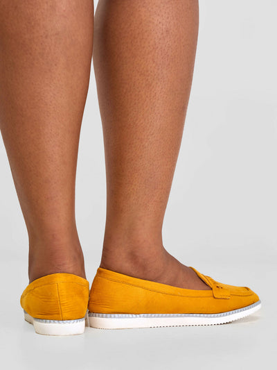 Be Unique Timeless Chain Loafer - Mustard