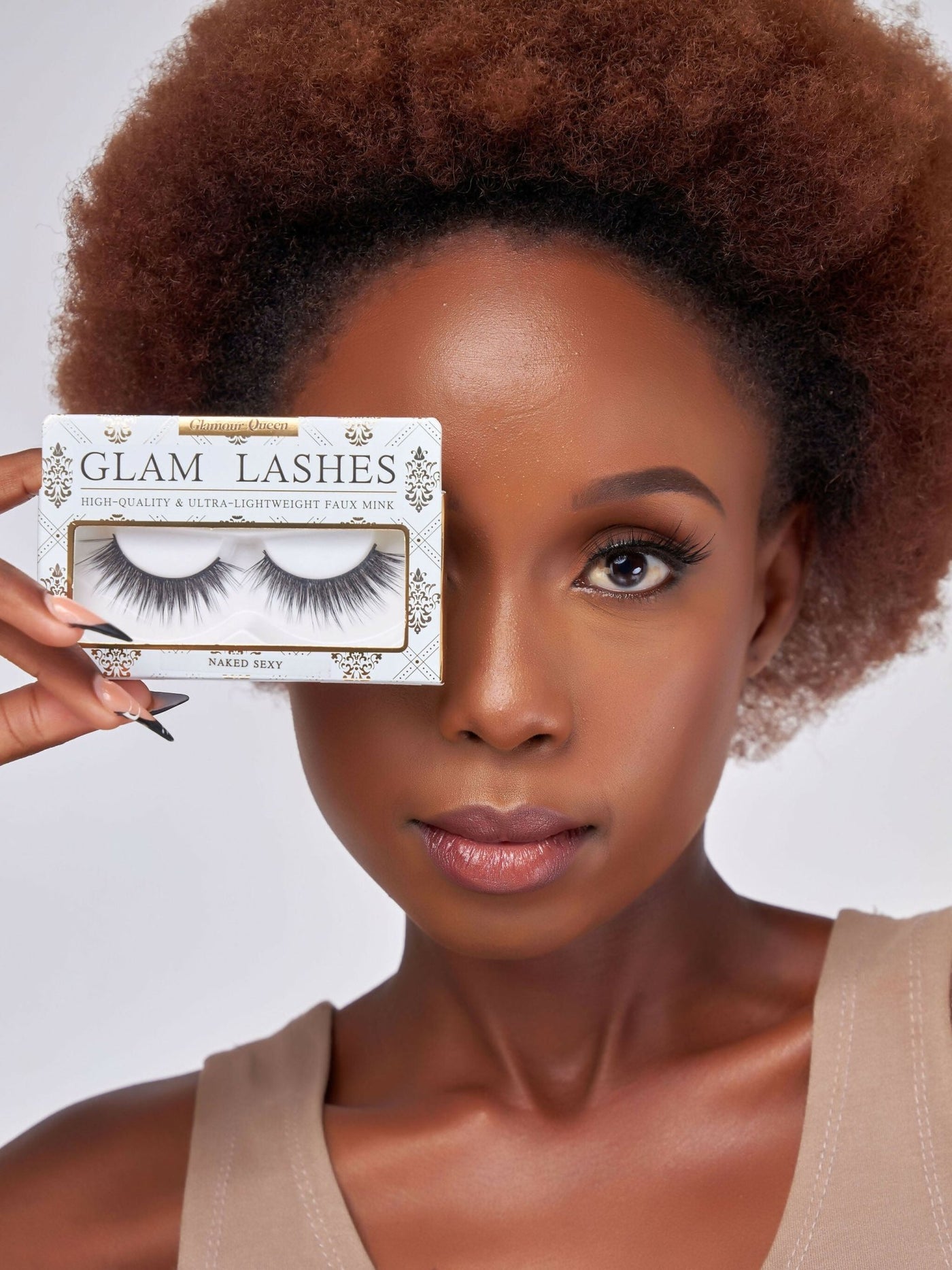 Glamour Queen Naked Sexy Lashes - Black - Shopzetu