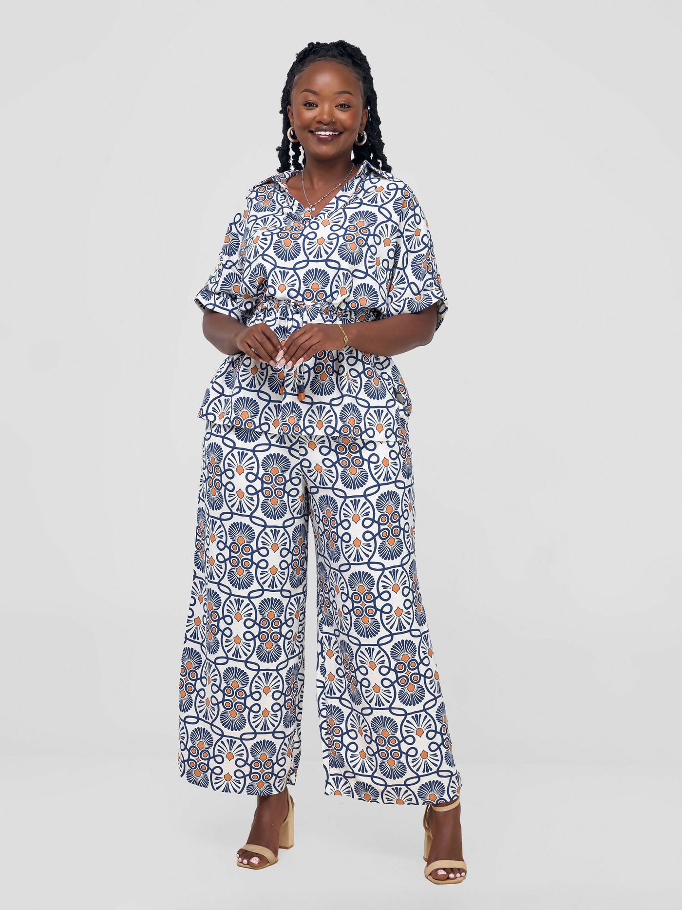 Snatched Wardrobe Swan 2 Piece Set - Blue Print - Shopzetu