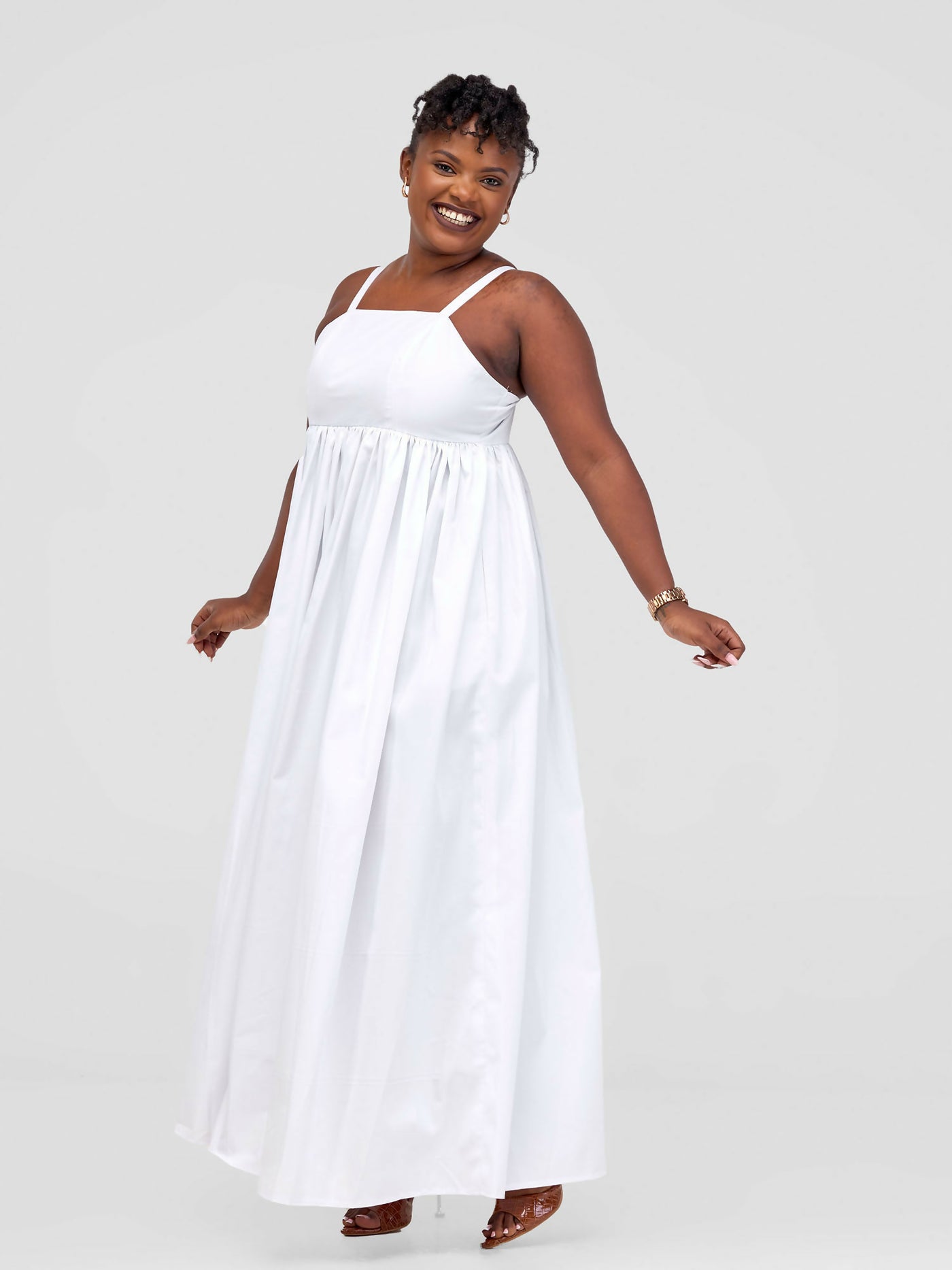 Korbessa Dress - White - Shopzetu