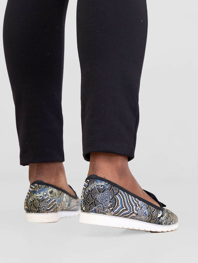 Be Unique Timeless Multicolored Loafers - Black