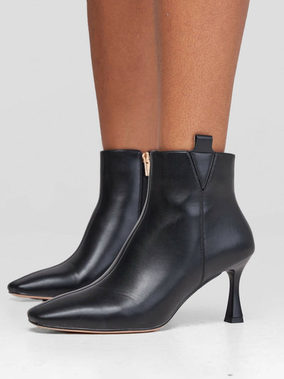 Nine West Obela Boot - Black - Shopzetu