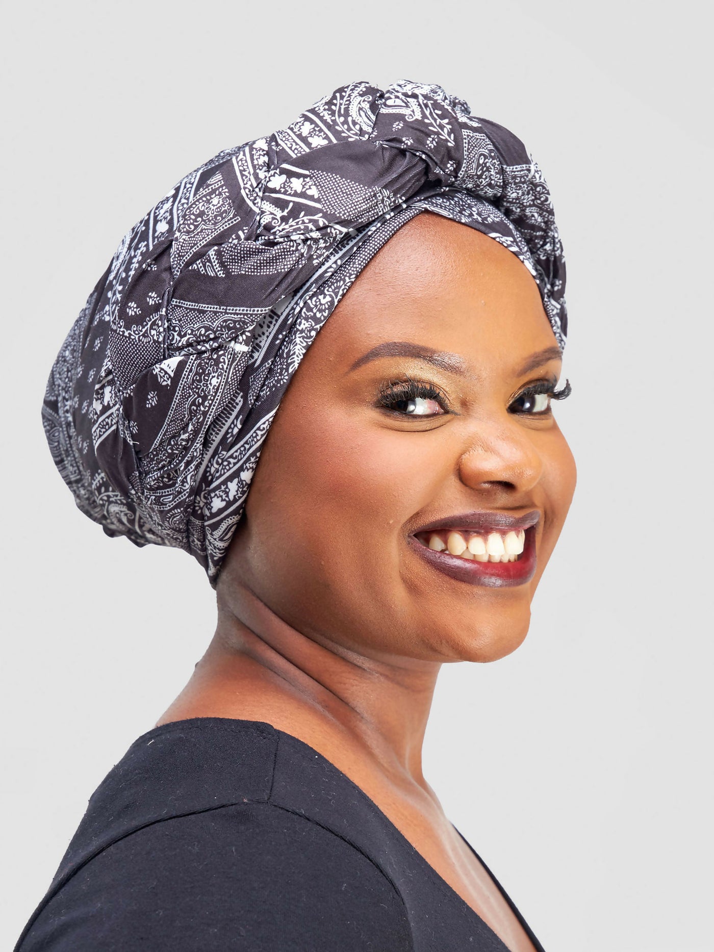 Aisha Fashion World Turban - Black / White