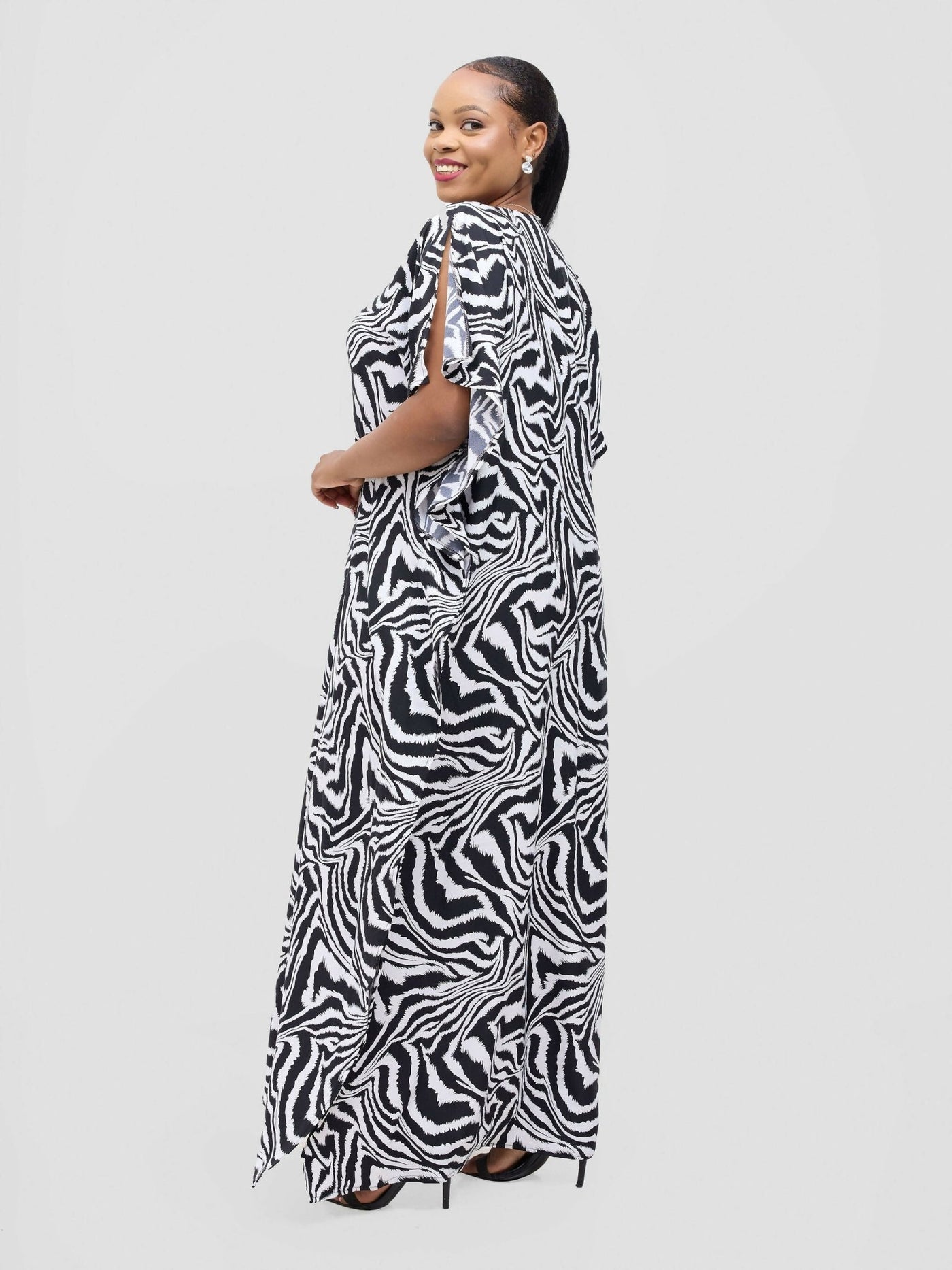 Kaftan Dress - Black - Shopzetu