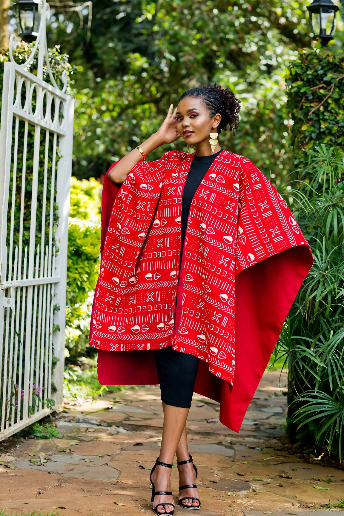 African Yuva Ndege Reversible Cape Poncho - Red