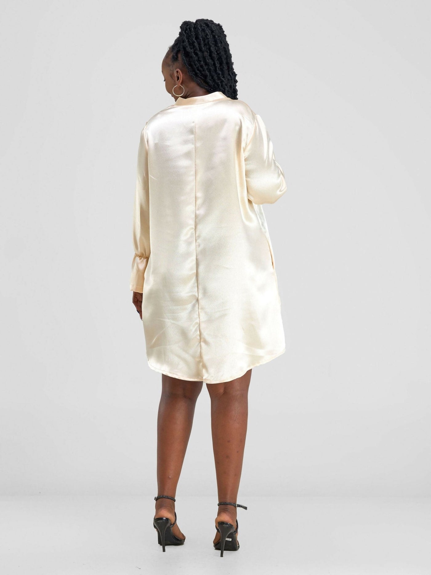 Kilele Collection Subira Shift Dress - Off White - Shopzetu