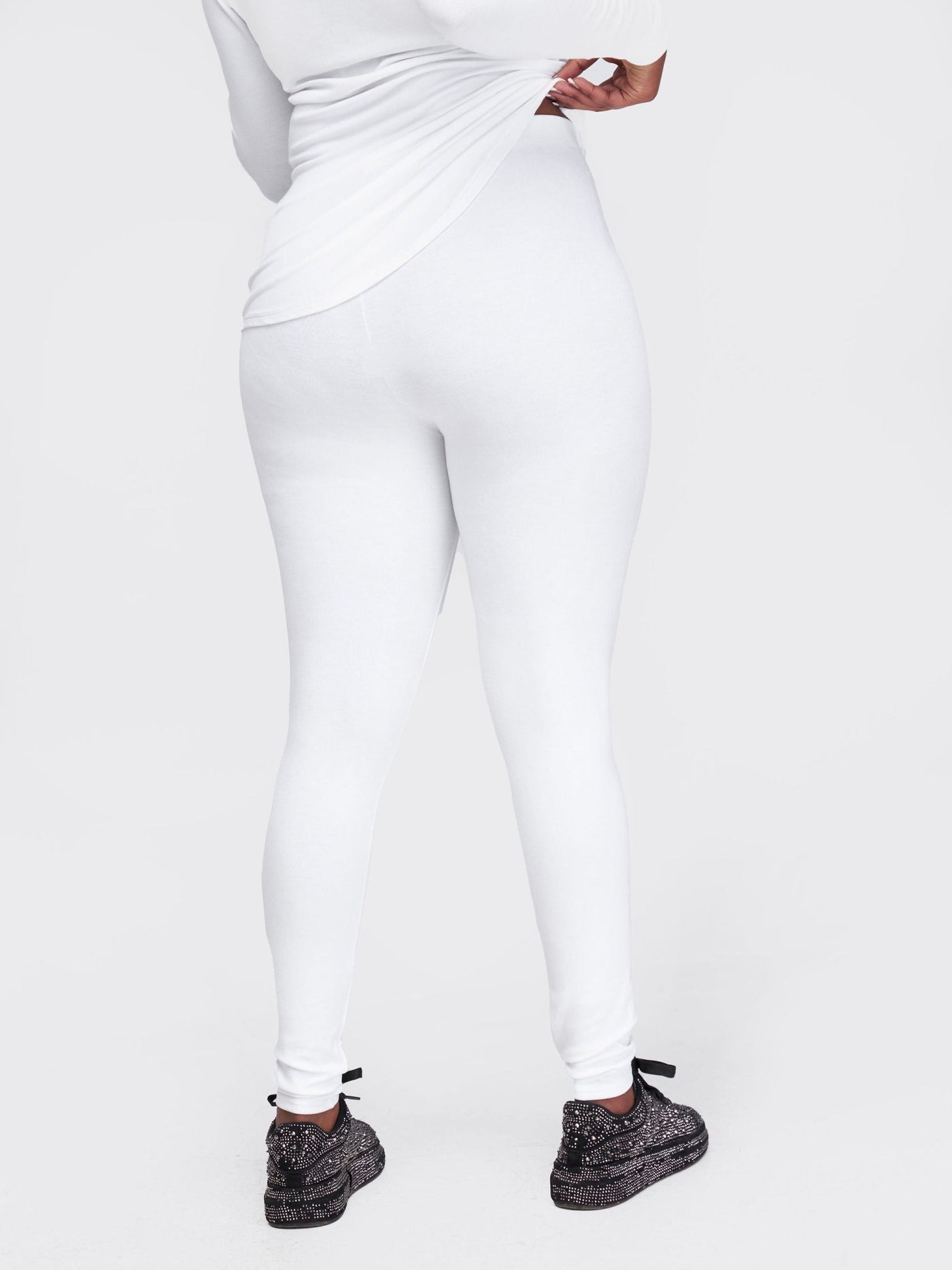 Zoya Basic Full Length Leggings - White - Shopzetu