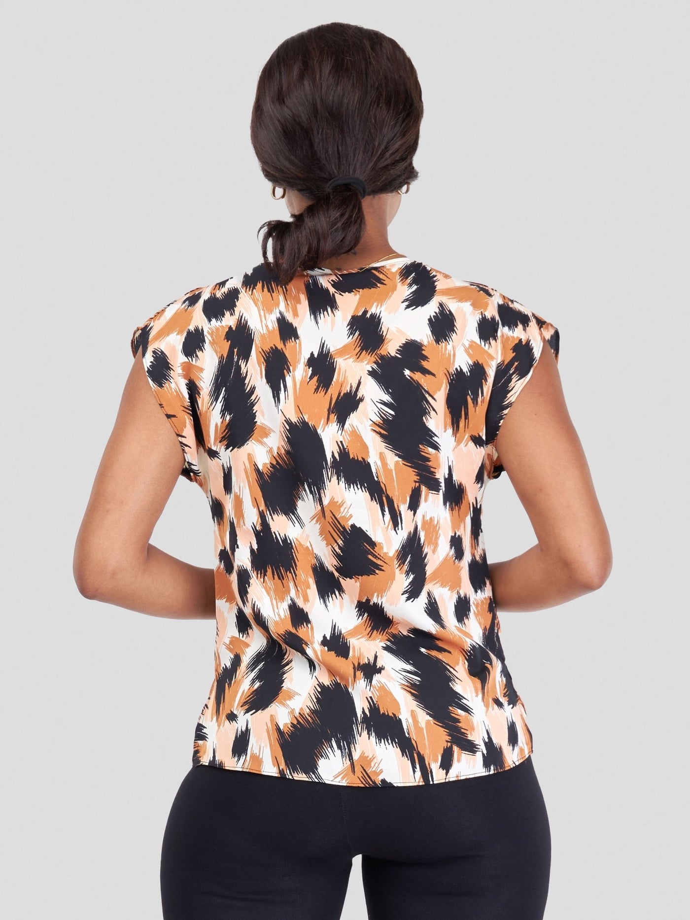 Vivo Fahari Drop Shoulder Cowl Top - Peach / Brown Abstract Print - Shopzetu