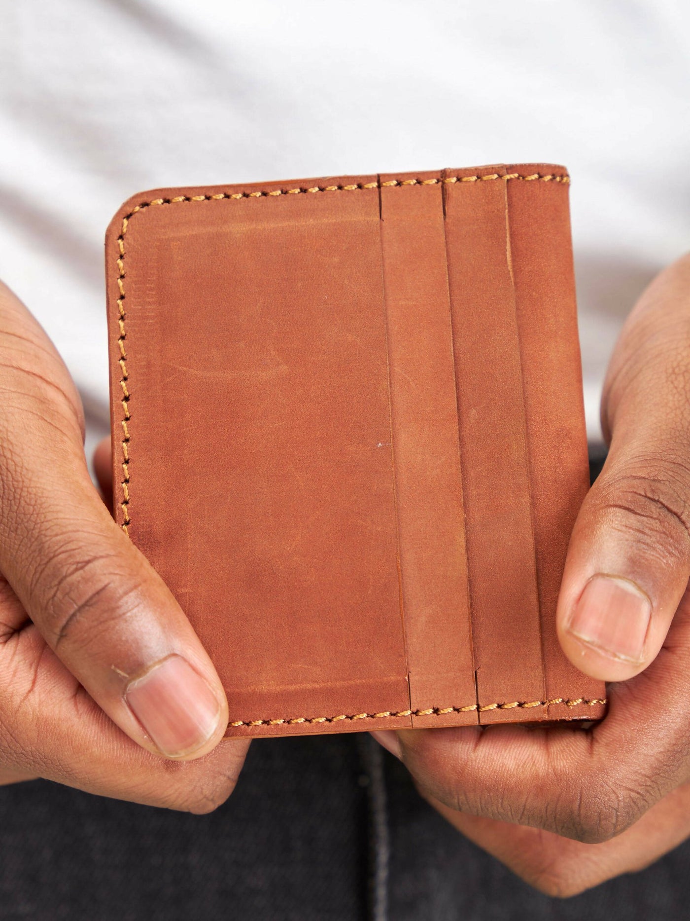 Mubi Leather Tajiri Men's Leather Wallet - Brown - Shopzetu