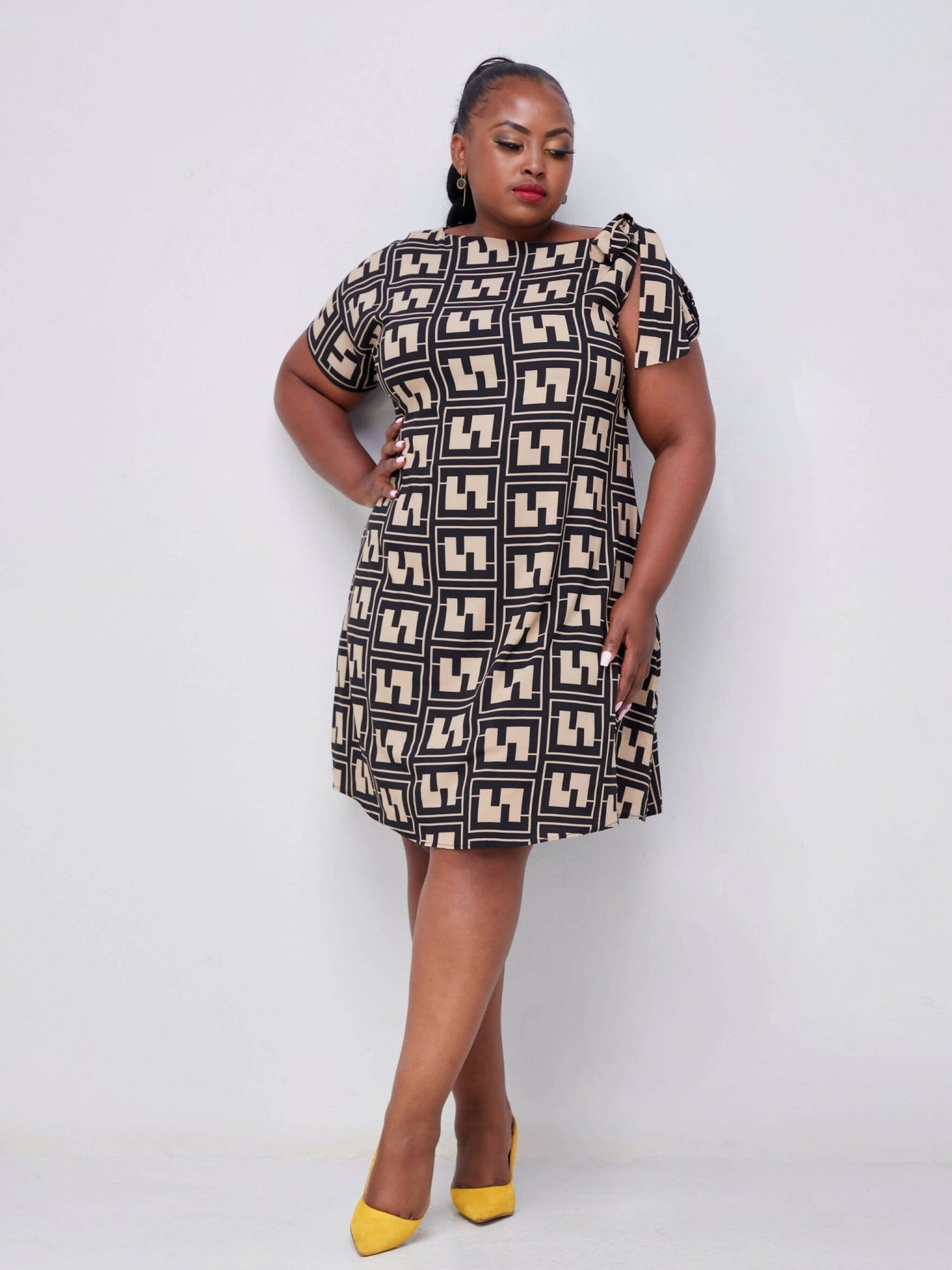 Salok Havilah Zaba Knee Length Dress - Brown Print - Shopzetu