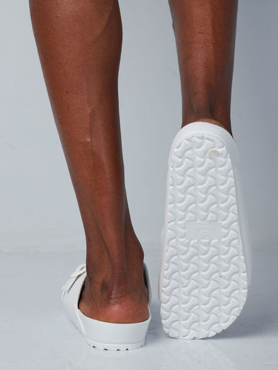 Ziatu Double Buckle Sandals - White - Shopzetu