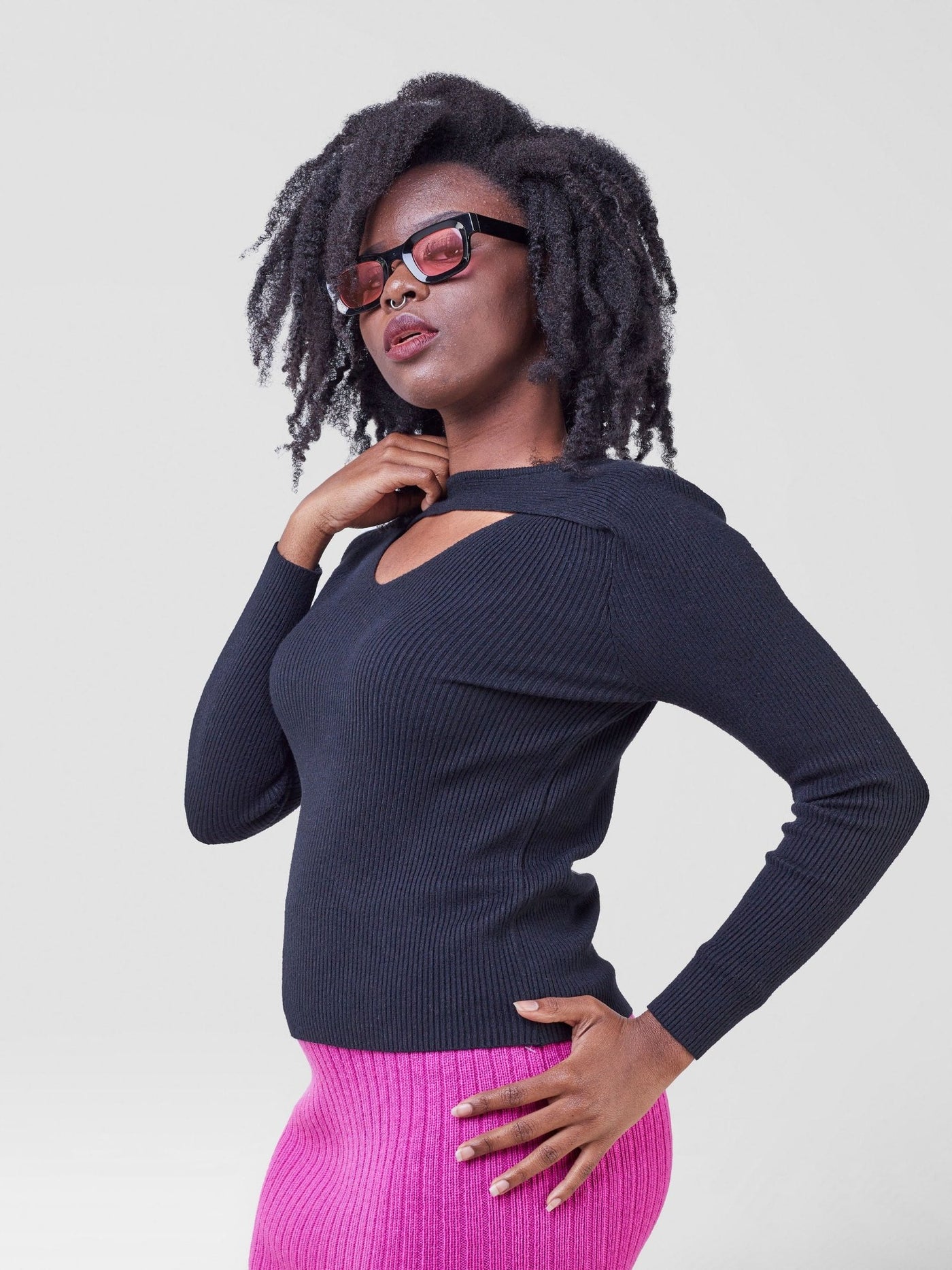 Anika V-Neck With A Front Neck Design Knitted Sweater - Black - Shopzetu