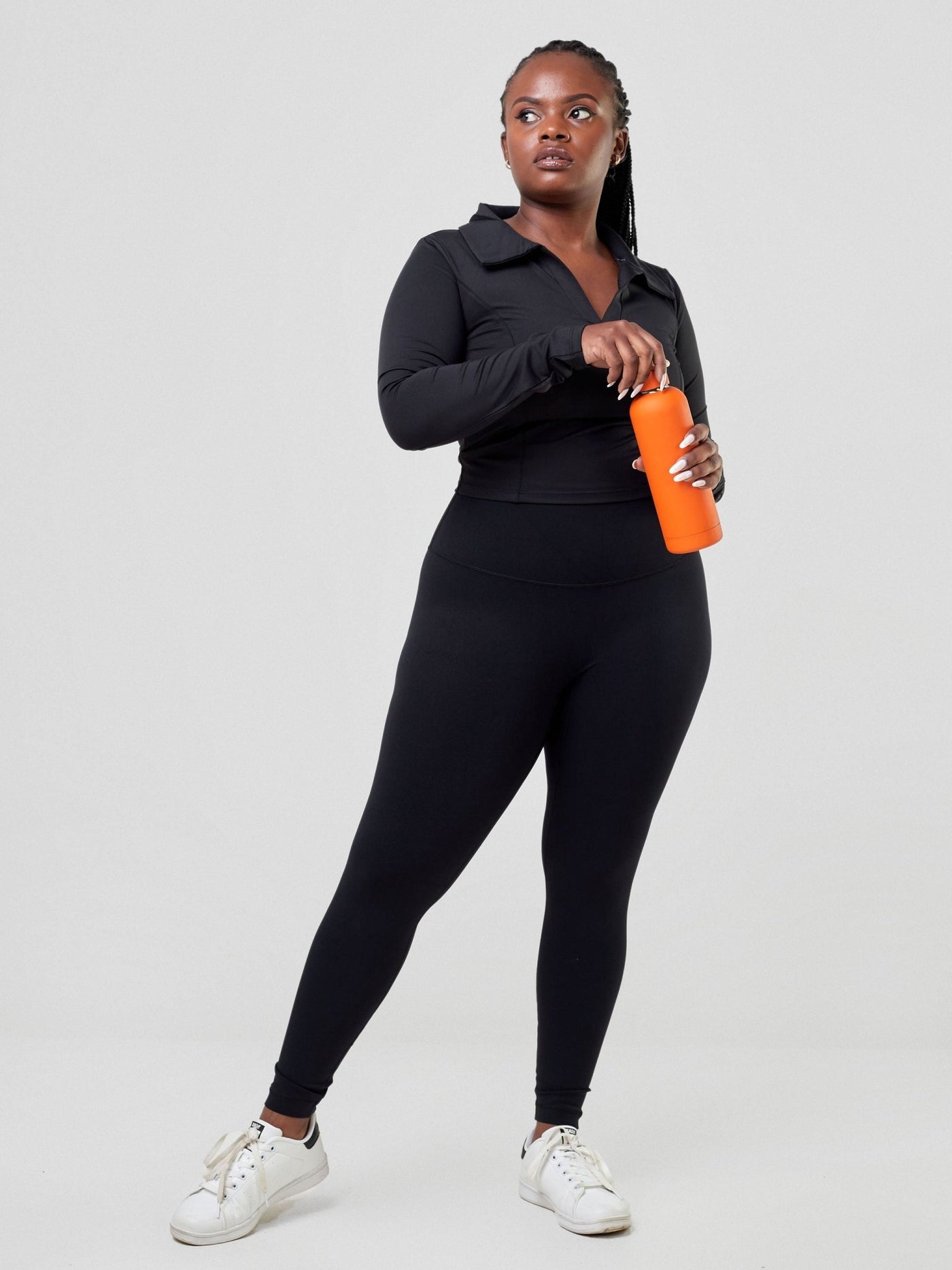 Ava Fitness Cambridge Long Sleeved Fitted Top - Black - Shopzetu
