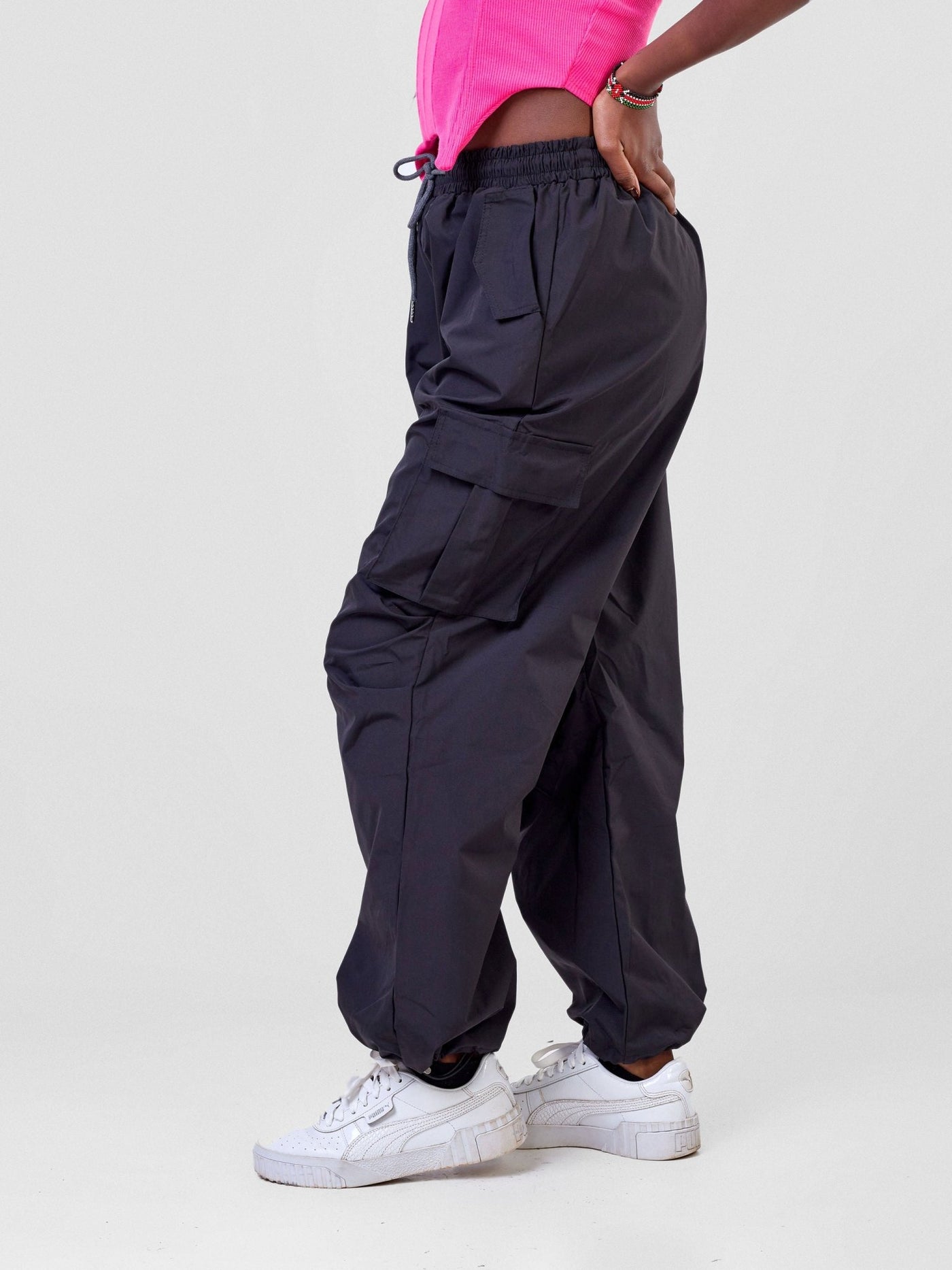 Carrie Wahu X SZ Diani Straight Fit Elasticated Double Pocket[s] and Adjustable Drawstrings On The Hem - Black - Shopzetu