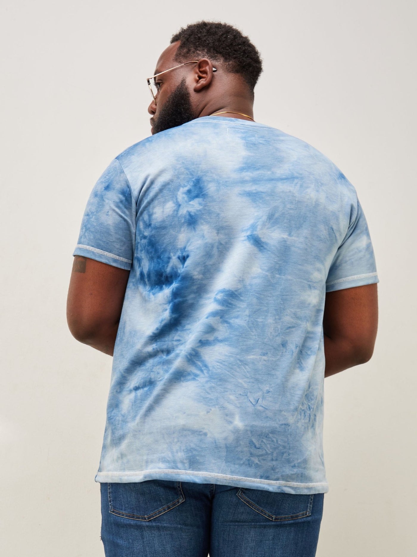 Zetu Men's Respect Tie-dye T-shirt - Blue - Shopzetu