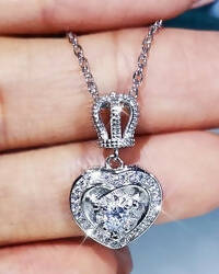 Slaks World Fashion Heart Shape & Crown Pendant Necklace - Silver