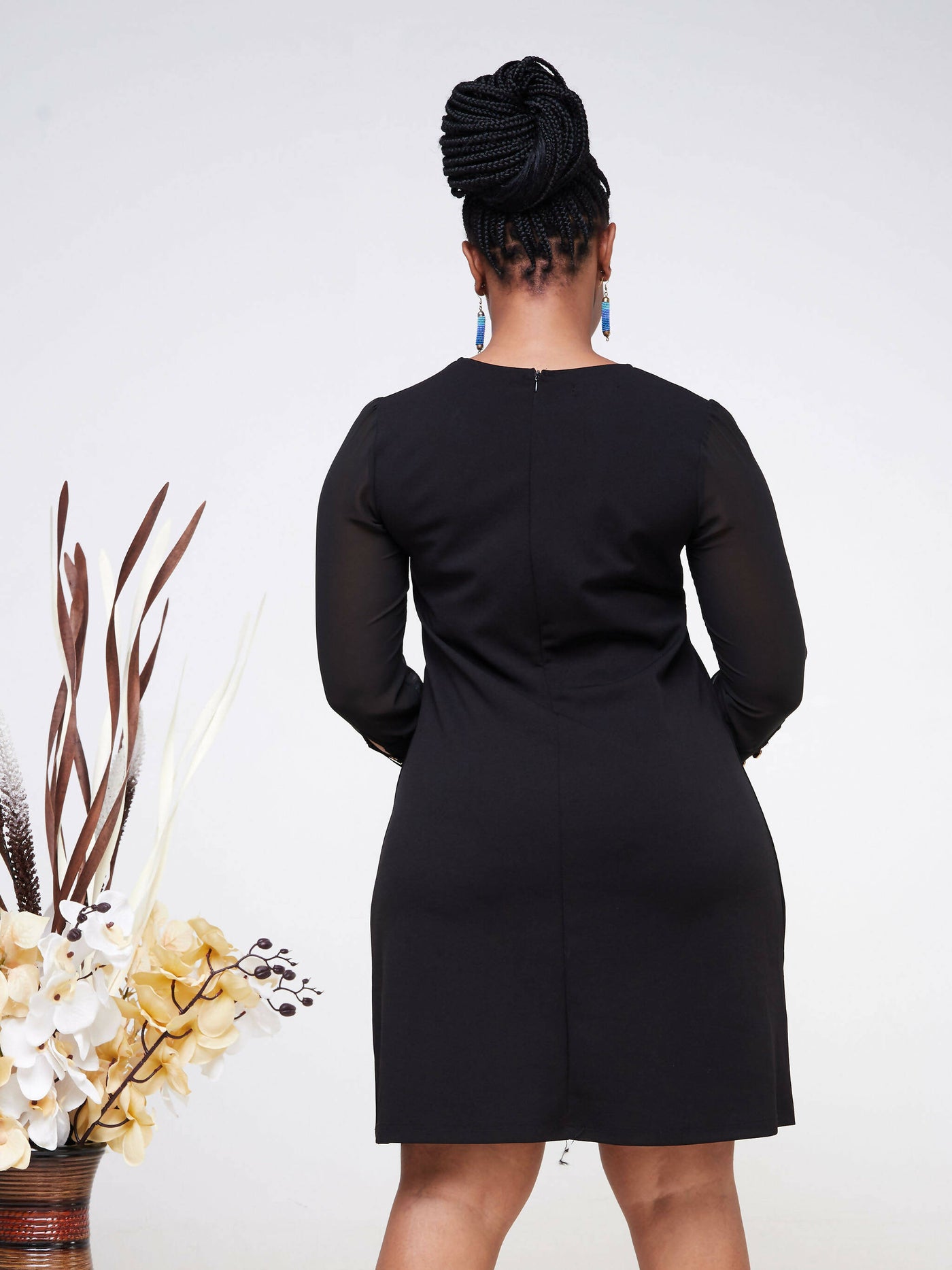 Dd Holdings Knee Length Dress - Black