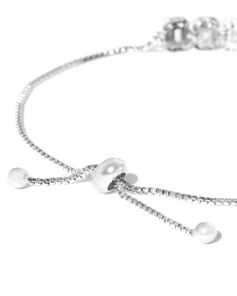 Slaks World Fashion Cz Studded Bracelet - Silver - Shopzetu