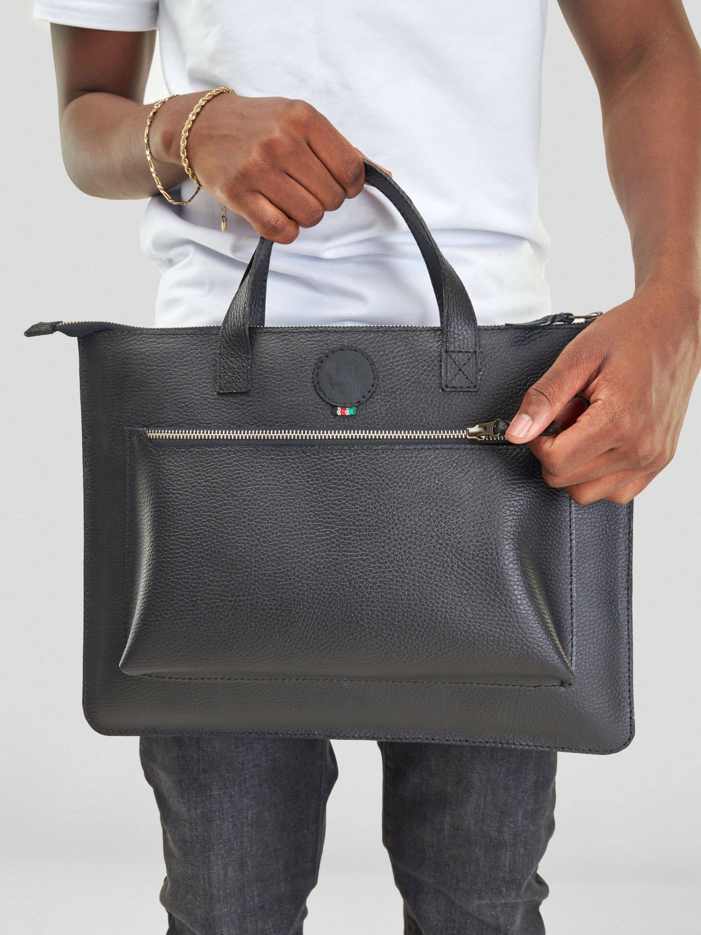 Mubi Leather Kifaru Leather Laptop Bag - Black - Shopzetu