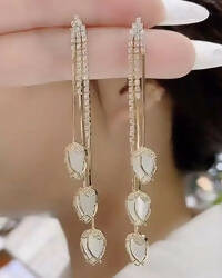 Slaks World Fashion 3 Chain Dangle Earrings - White/Gold - Shopzetu