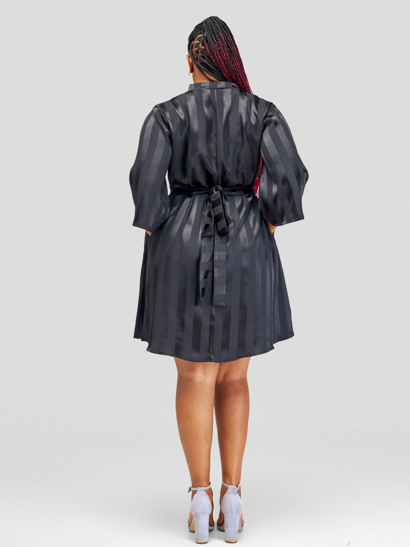 Salok Havilah Perla Shift Dress - Black - Shopzetu