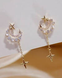 Slaks World Fashion Star And Pearl Drop Earrings - Gold/White - Shopzetu
