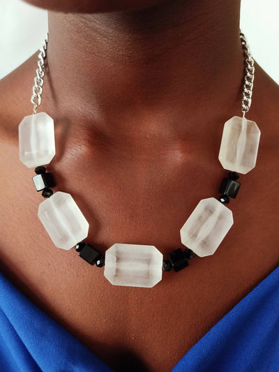 Xara Gems Yoga Necklace - White / Black - Shopzetu