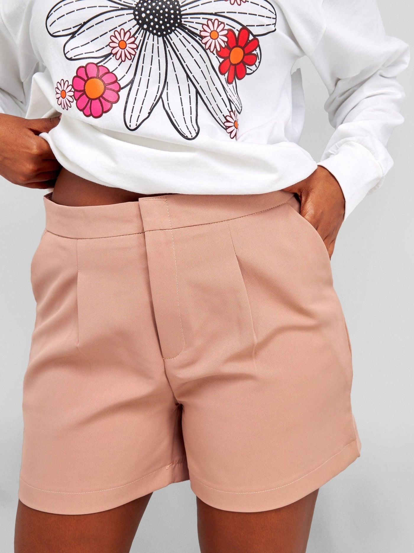 Anika Clip Shorts with Angular Pockets - Blush Pink - Shopzetu