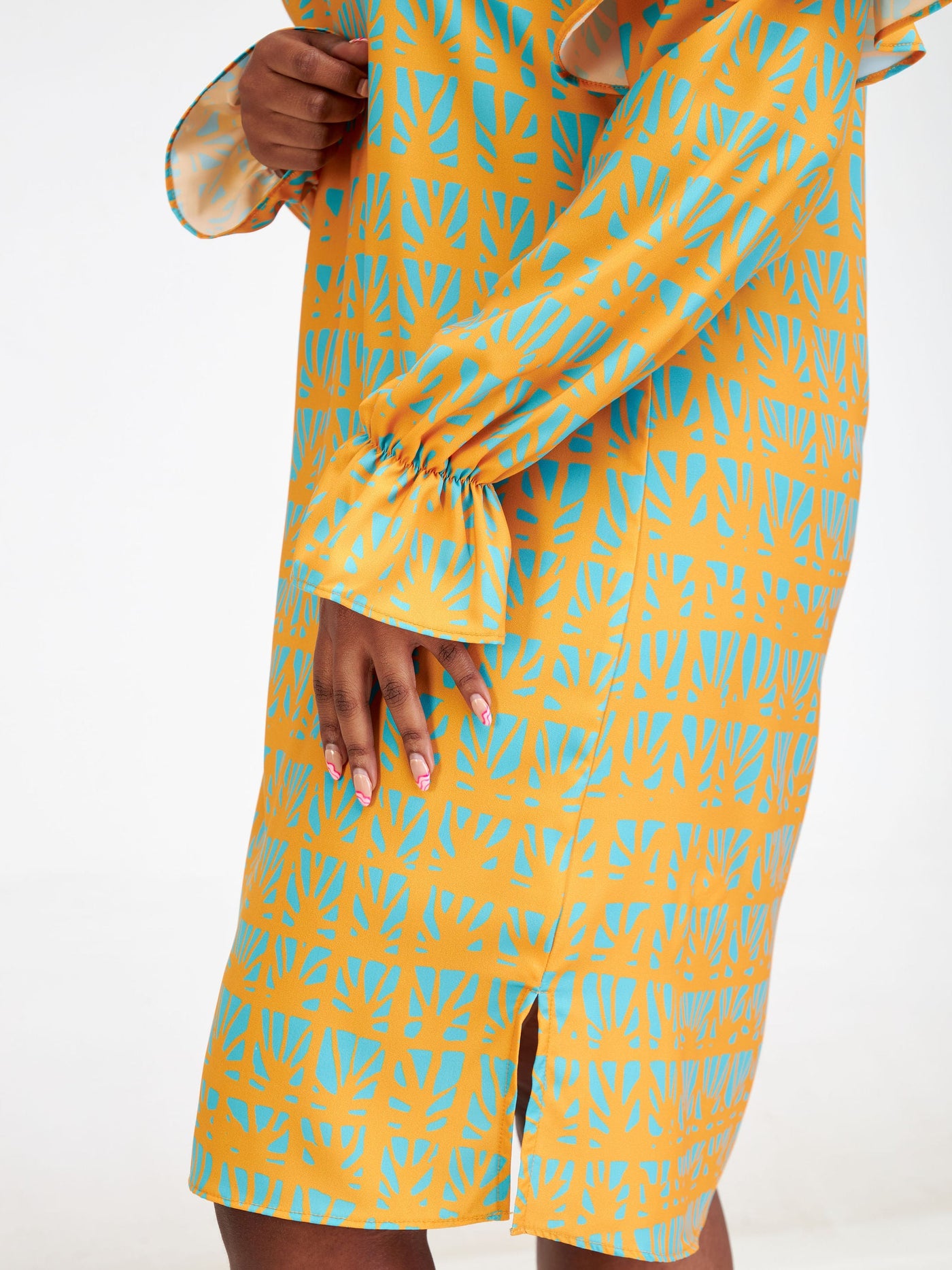 Vivo Ziwa Ruffle Long Sleeve Shift Dress (Petite) -  Mustard / Teal Mtende Abstract Print