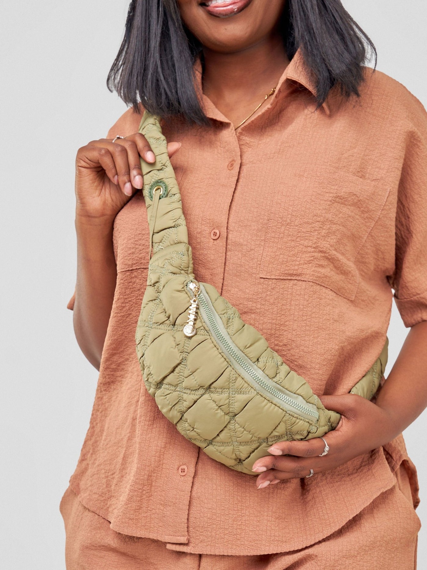 Mona Puffy Adjustable Waist Bag - Army Green - Shopzetu