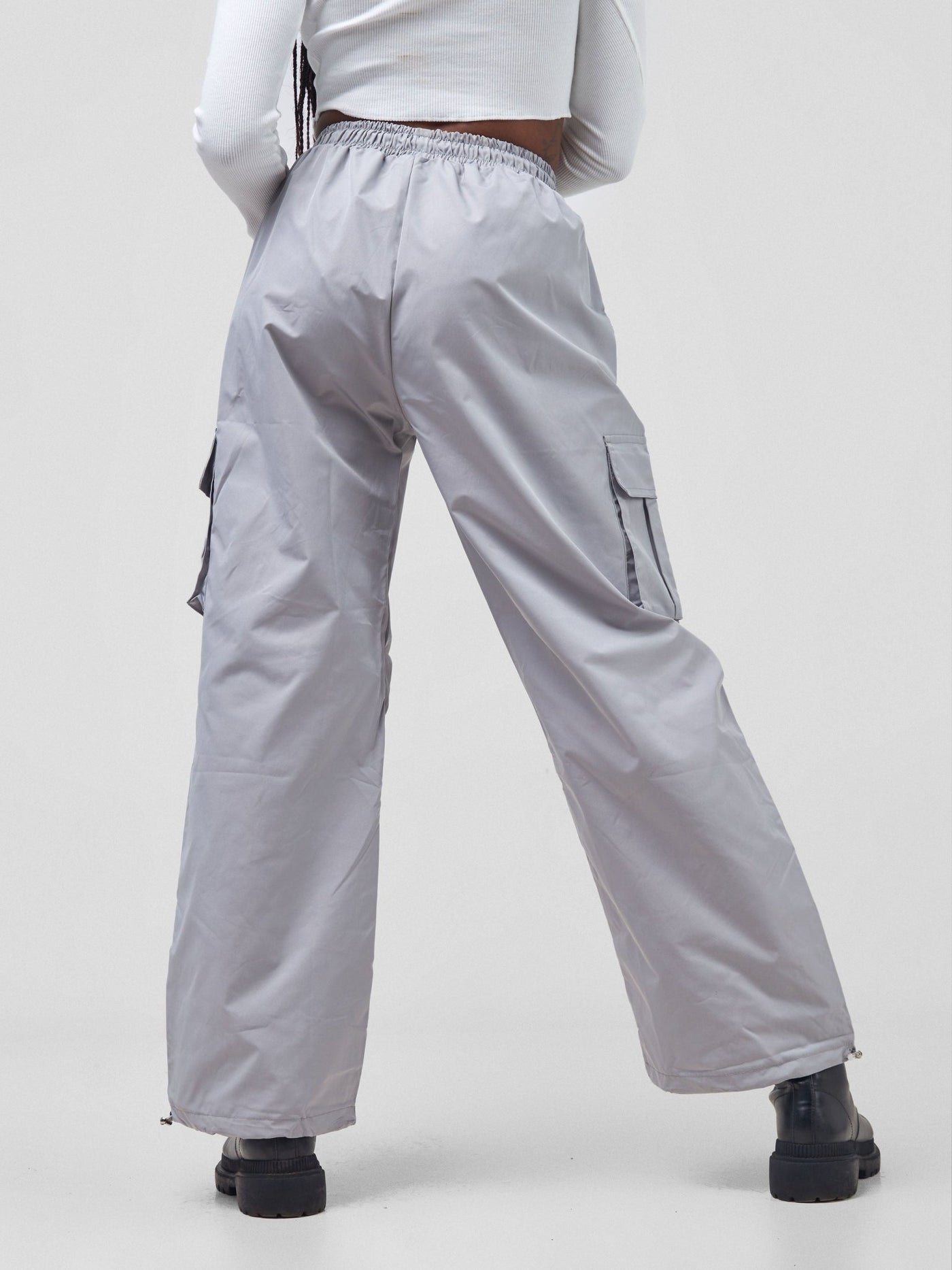 Carrie Wahu X SZ Diani Straight Fit Elasticated Double Pocket[s] and Adjustable Drawstrings On The Hem - Light Grey - Shopzetu