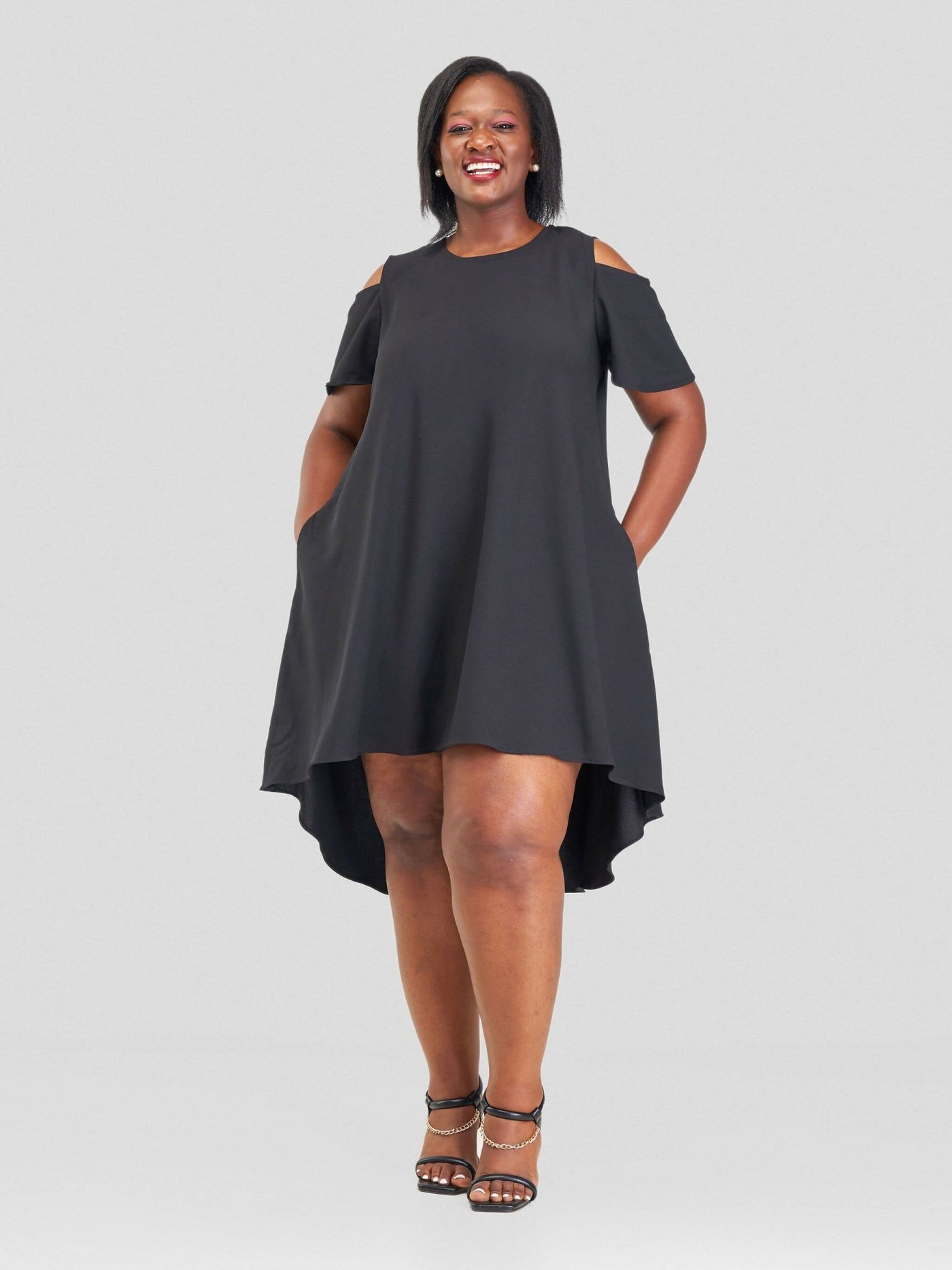 Hando Afrikan Designs Mweni Dress - Black - Shopzetu
