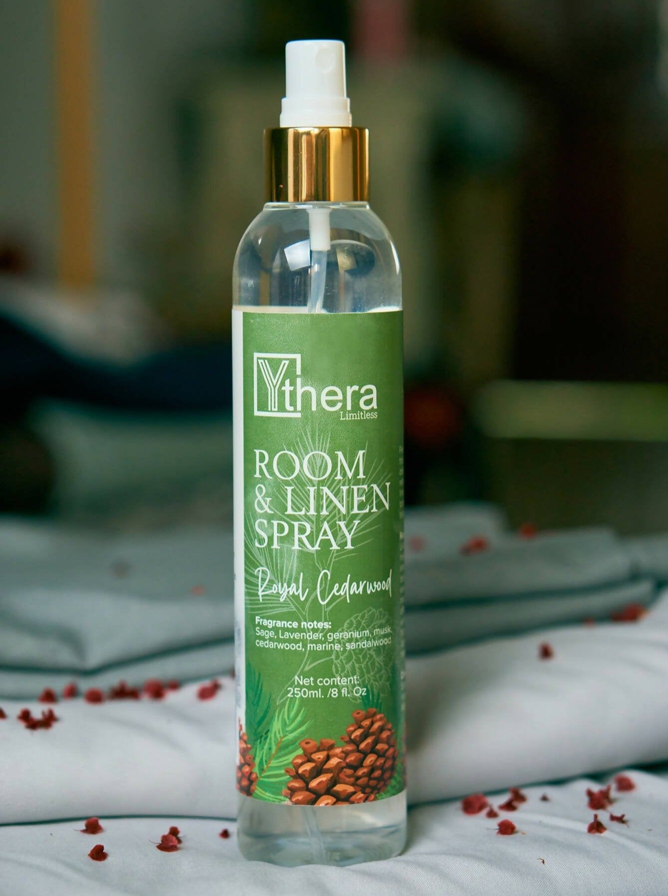 Ythera Royal Cedarwood Room & Linen Spray 250ml - Shopzetu