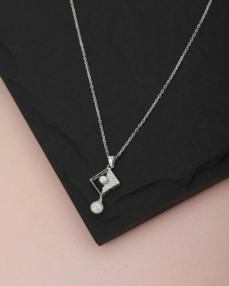 Slaks World Fashion Off-White Cz-Studded Necklace - Silver - Shopzetu