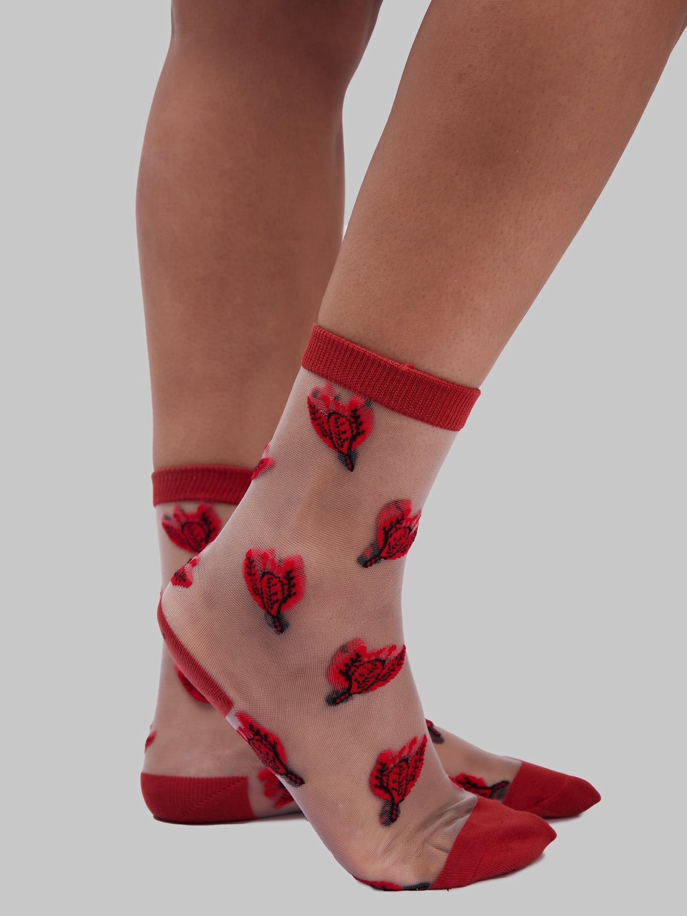 Kamata Red Bougainvillea Sheer Socks - Red - Shopzetu