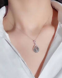 Slaks World Fashion Pear Design Pendant Necklace - Silver - Shopzetu