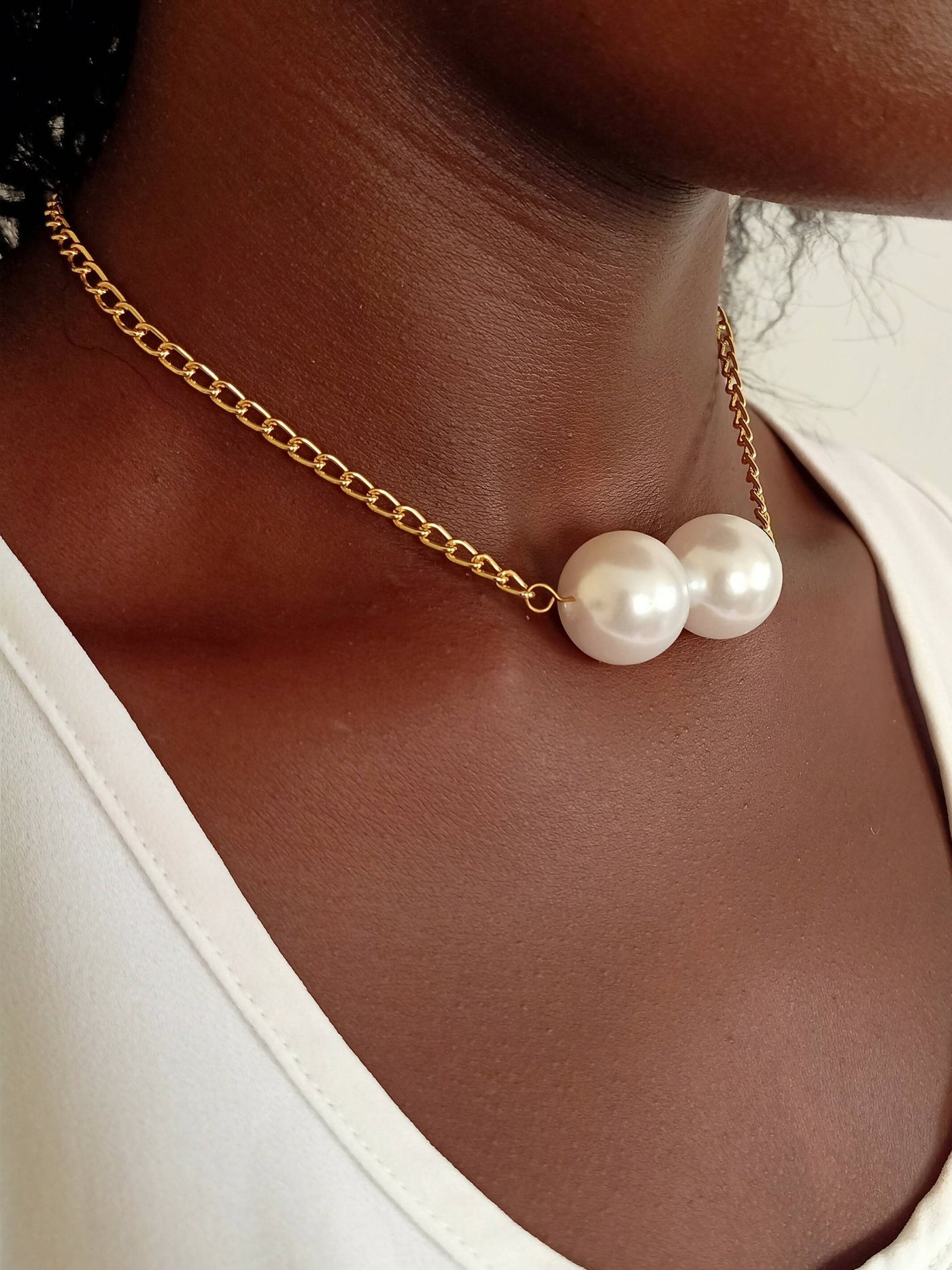 Xara Gems Twin Pearl Necklace - White - Shopzetu